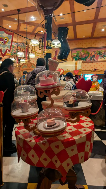 クイーン・オブ・ハートのバンケットホールの画像3